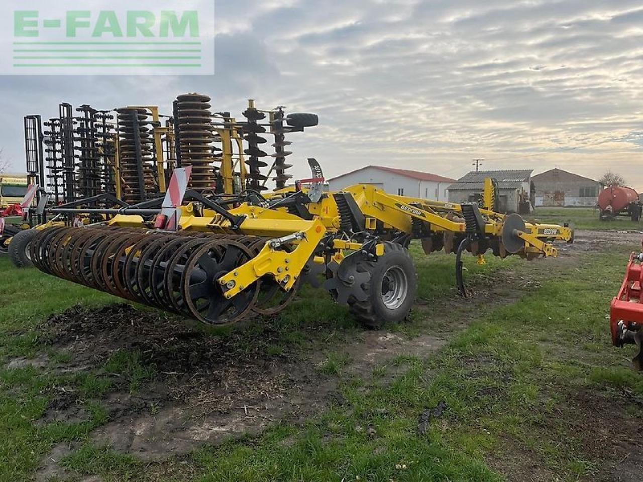 Bednar actros ro 4000r - Kultivaattori: kuva Bednar actros ro 4000r - Kultivaattori Bednar actros ro 4000r - Kultivaattori: kuva Bednar actros ro 4000r - Kultivaattori