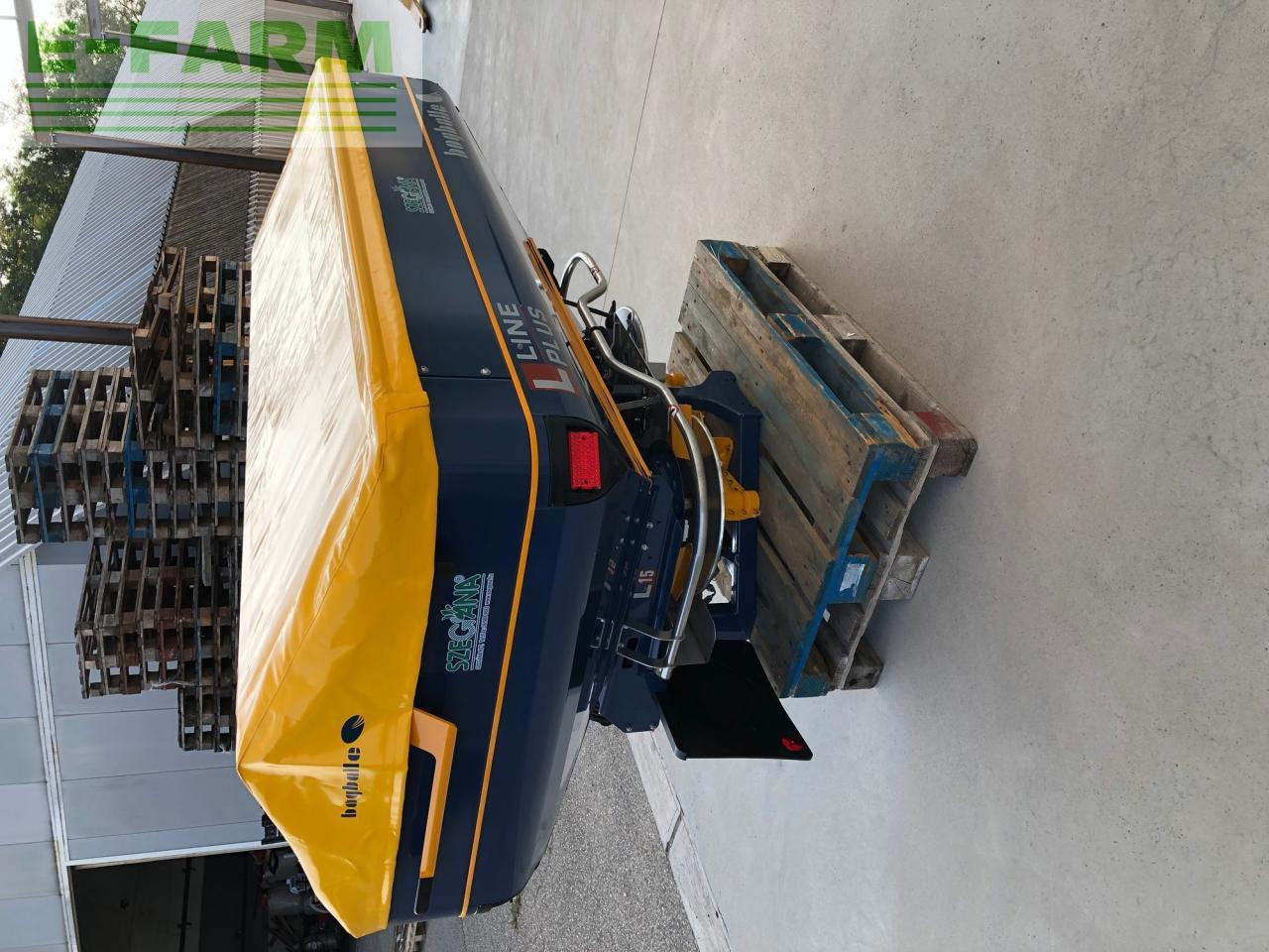 Bogballe 15 plus - Lannoitteenlevitin: kuva Bogballe 15 plus - Lannoitteenlevitin Bogballe 15 plus - Lannoitteenlevitin: kuva Bogballe 15 plus - Lannoitteenlevitin