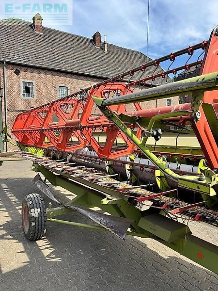 CLAAS 540c - Leikkuupuimuri: kuva CLAAS 540c - Leikkuupuimuri CLAAS 540c - Leikkuupuimuri: kuva CLAAS 540c - Leikkuupuimuri