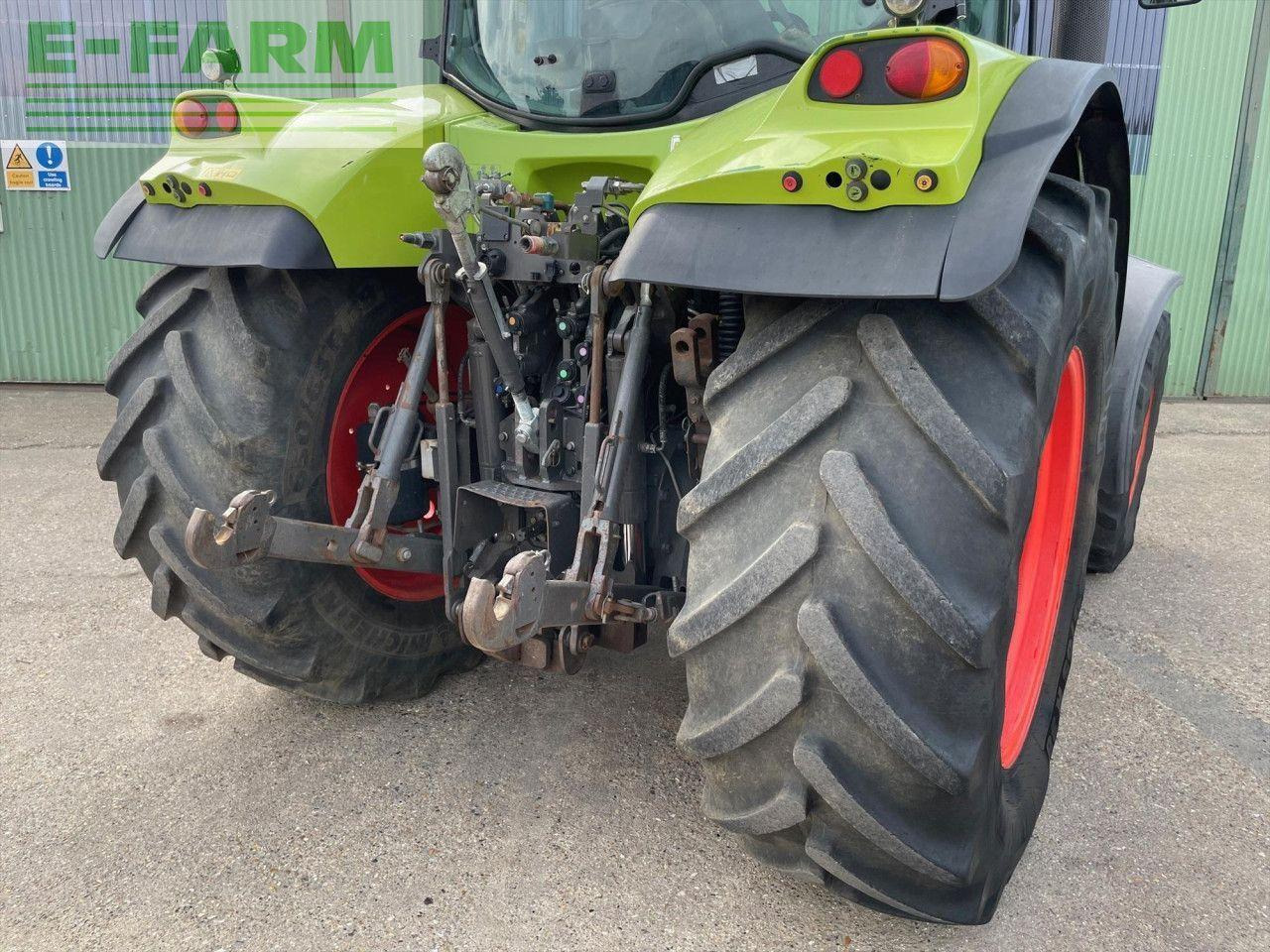 CLAAS ARION 650 CIS CIS - Traktori: kuva CLAAS ARION 650 CIS CIS - Traktori CLAAS ARION 650 CIS CIS - Traktori: kuva CLAAS ARION 650 CIS CIS - Traktori