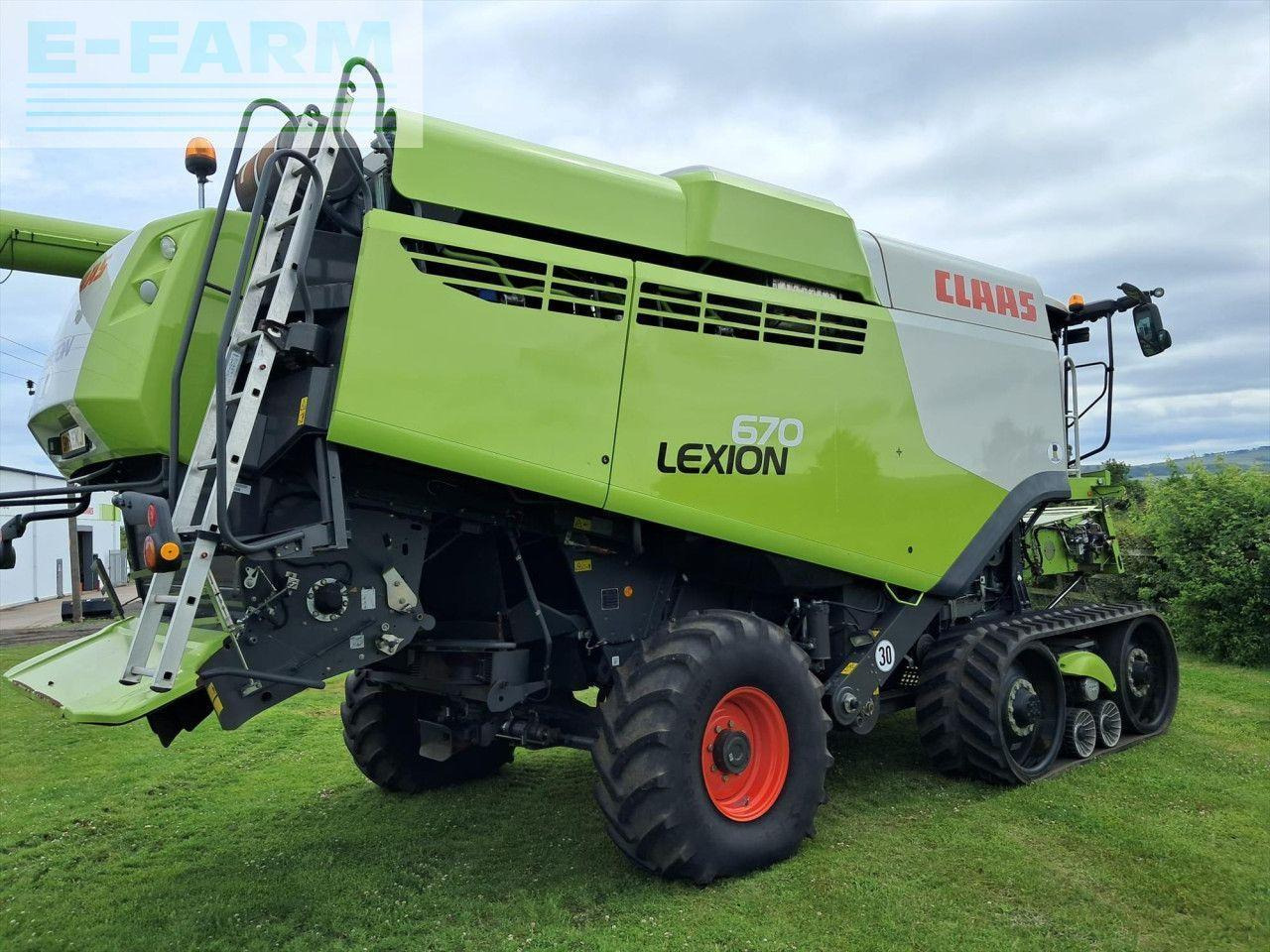 CLAAS LEXION 670TT - Leikkuupuimuri: kuva CLAAS LEXION 670TT - Leikkuupuimuri CLAAS LEXION 670TT - Leikkuupuimuri: kuva CLAAS LEXION 670TT - Leikkuupuimuri