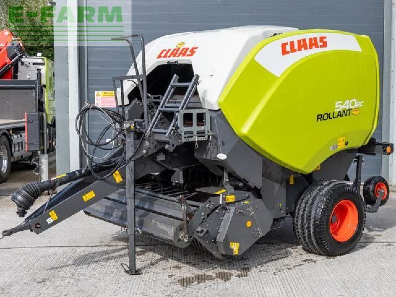 CLAAS ROLLANT 540 R - Kanttipaalain: kuva CLAAS ROLLANT 540 R - Kanttipaalain CLAAS ROLLANT 540 R - Kanttipaalain: kuva CLAAS ROLLANT 540 R - Kanttipaalain