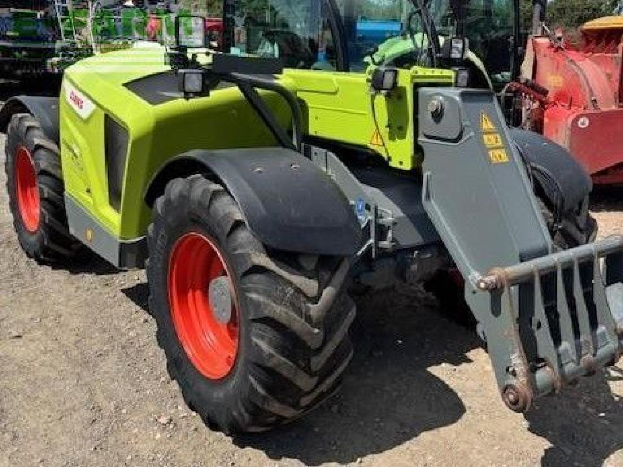 CLAAS SCORPION 736 - Kurottaja: kuva CLAAS SCORPION 736 - Kurottaja CLAAS SCORPION 736 - Kurottaja: kuva CLAAS SCORPION 736 - Kurottaja