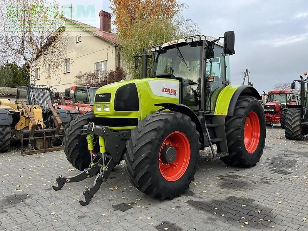 CLAAS ares 816 rz RZ - Traktori: kuva CLAAS ares 816 rz RZ - Traktori CLAAS ares 816 rz RZ - Traktori: kuva CLAAS ares 816 rz RZ - Traktori