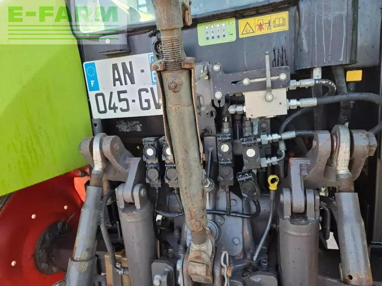 CLAAS arion 420 - Traktori: kuva CLAAS arion 420 - Traktori CLAAS arion 420 - Traktori: kuva CLAAS arion 420 - Traktori