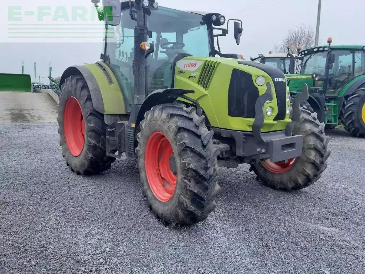 CLAAS arion 440 - Traktori: kuva CLAAS arion 440 - Traktori CLAAS arion 440 - Traktori: kuva CLAAS arion 440 - Traktori
