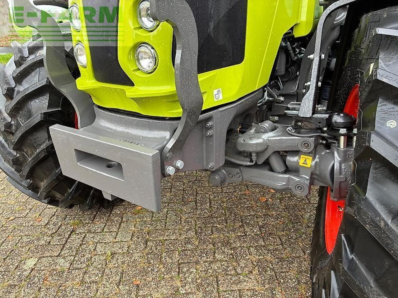 CLAAS arion 450 cis CIS - Traktori: kuva CLAAS arion 450 cis CIS - Traktori CLAAS arion 450 cis CIS - Traktori: kuva CLAAS arion 450 cis CIS - Traktori