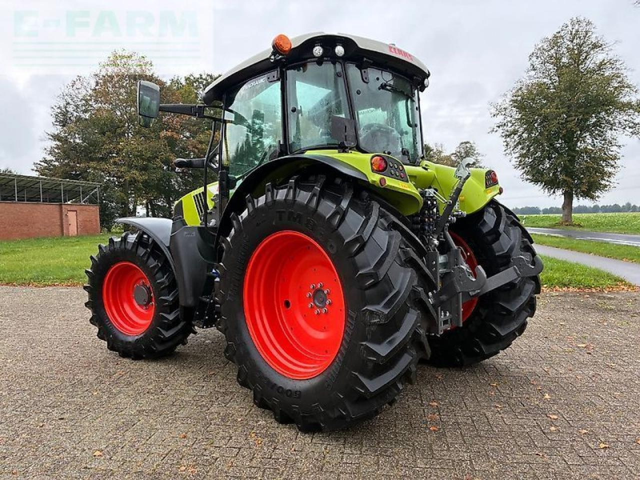 CLAAS arion 450 cis CIS - Traktori: kuva CLAAS arion 450 cis CIS - Traktori CLAAS arion 450 cis CIS - Traktori: kuva CLAAS arion 450 cis CIS - Traktori