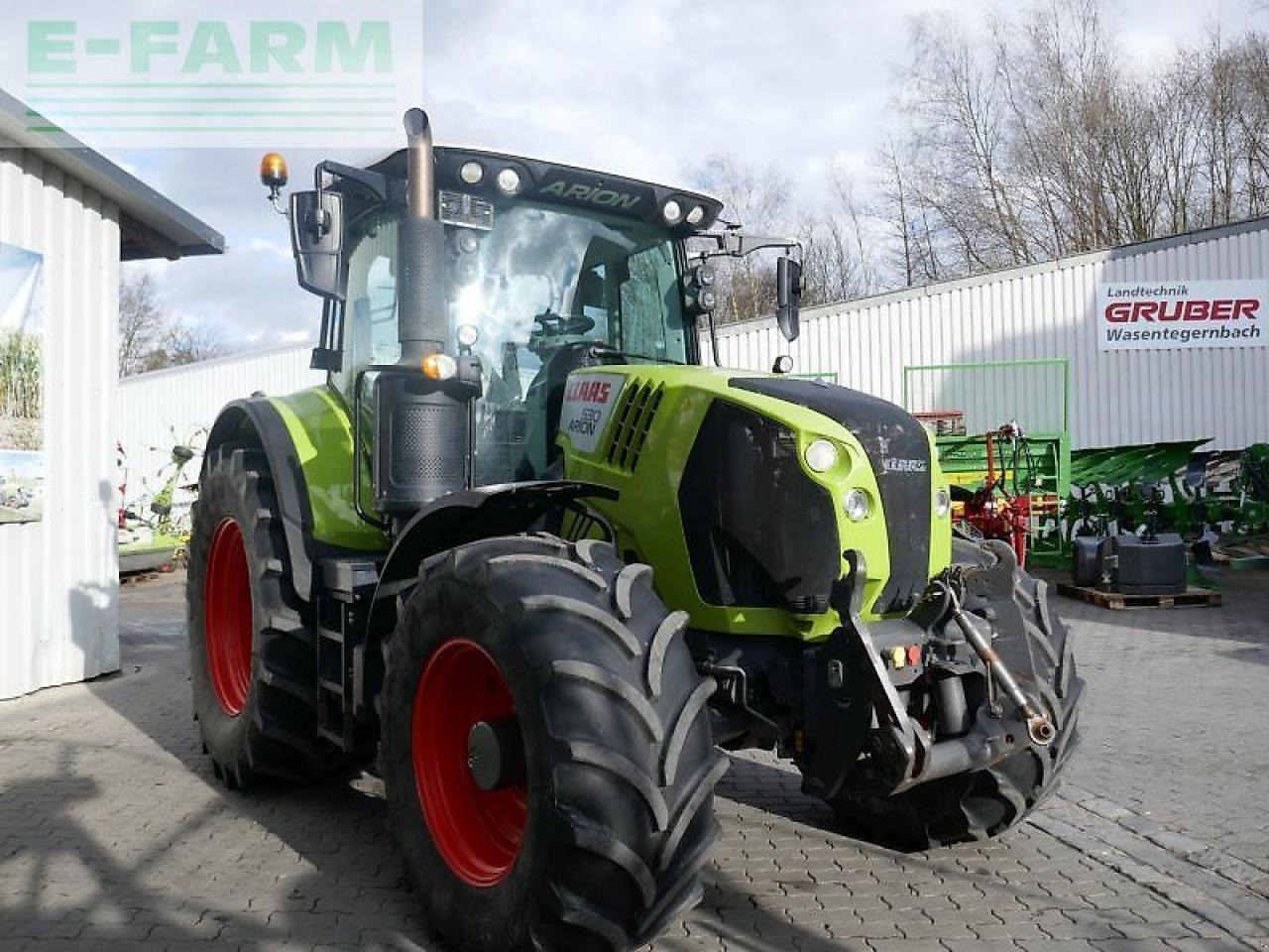 CLAAS arion 530 cis+ CIS - Traktori: kuva CLAAS arion 530 cis+ CIS - Traktori CLAAS arion 530 cis+ CIS - Traktori: kuva CLAAS arion 530 cis+ CIS - Traktori