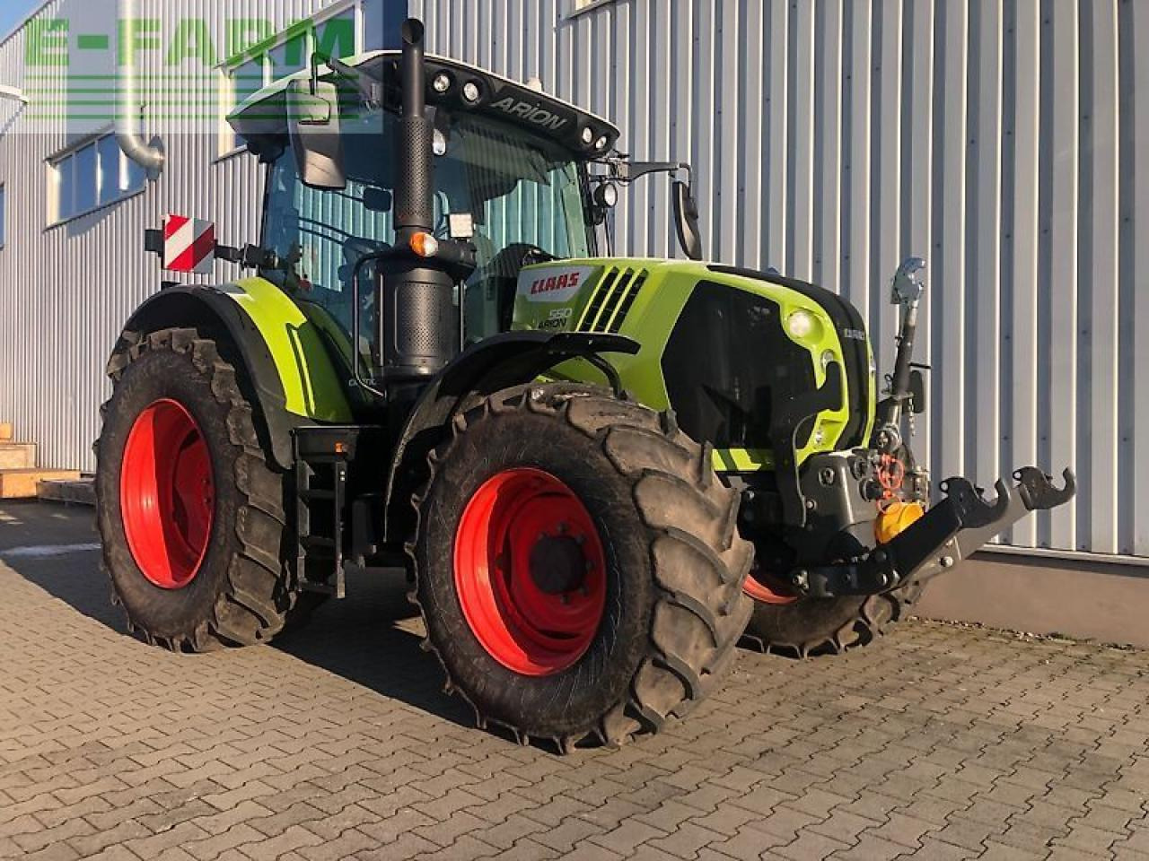 CLAAS arion 550 cm cis+ CIS - Traktori: kuva CLAAS arion 550 cm cis+ CIS - Traktori CLAAS arion 550 cm cis+ CIS - Traktori: kuva CLAAS arion 550 cm cis+ CIS - Traktori
