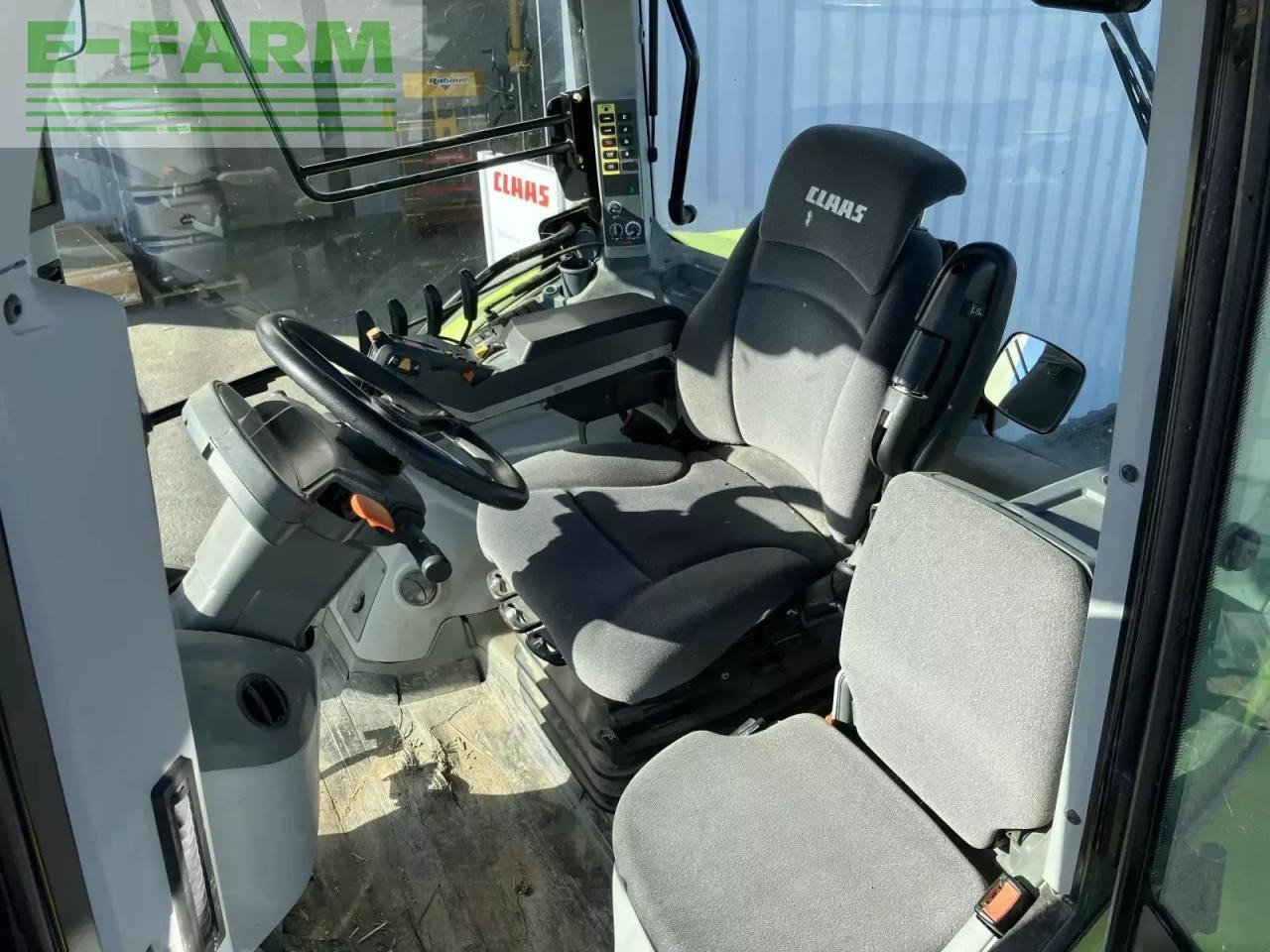 CLAAS arion 620 cis CIS - Traktori: kuva CLAAS arion 620 cis CIS - Traktori CLAAS arion 620 cis CIS - Traktori: kuva CLAAS arion 620 cis CIS - Traktori