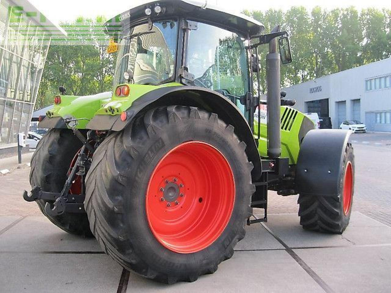 CLAAS arion 650 cis CIS - Traktori: kuva CLAAS arion 650 cis CIS - Traktori CLAAS arion 650 cis CIS - Traktori: kuva CLAAS arion 650 cis CIS - Traktori