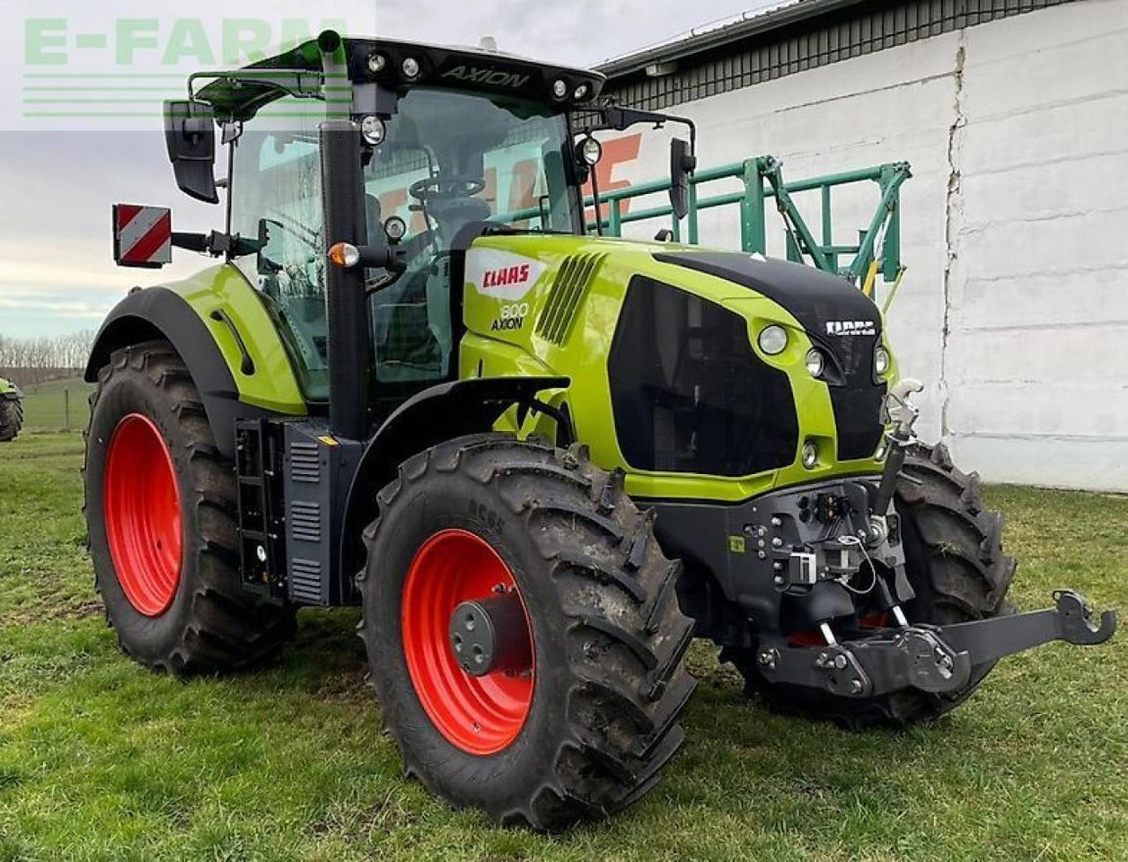 CLAAS axion 800 - Traktori: kuva CLAAS axion 800 - Traktori CLAAS axion 800 - Traktori: kuva CLAAS axion 800 - Traktori