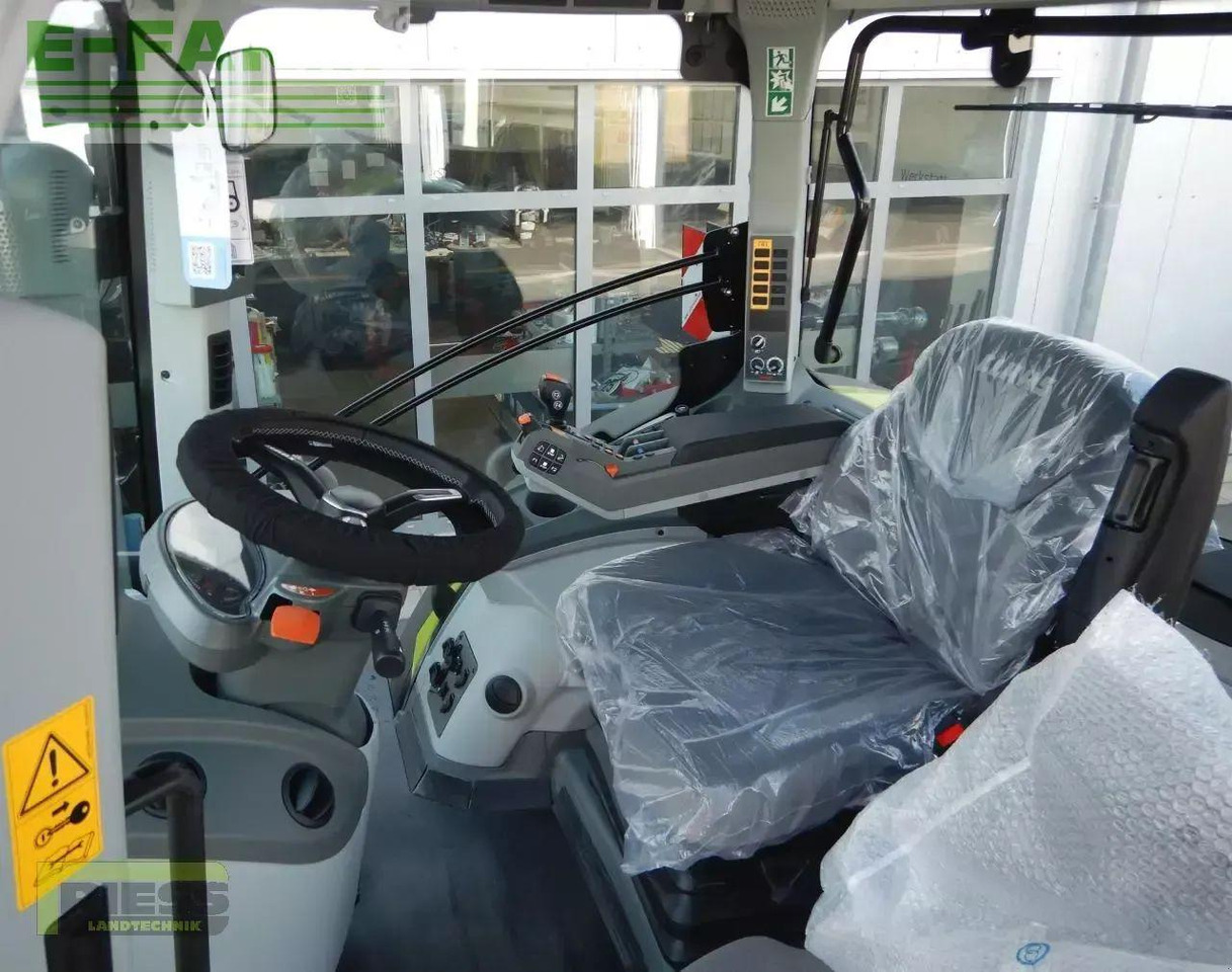 CLAAS axion 800 cis+ hexashift HEXASHIFT CIS+ - Traktori: kuva CLAAS axion 800 cis+ hexashift HEXASHIFT CIS+ - Traktori CLAAS axion 800 cis+ hexashift HEXASHIFT CIS+ - Traktori: kuva CLAAS axion 800 cis+ hexashift HEXASHIFT CIS+ - Traktori