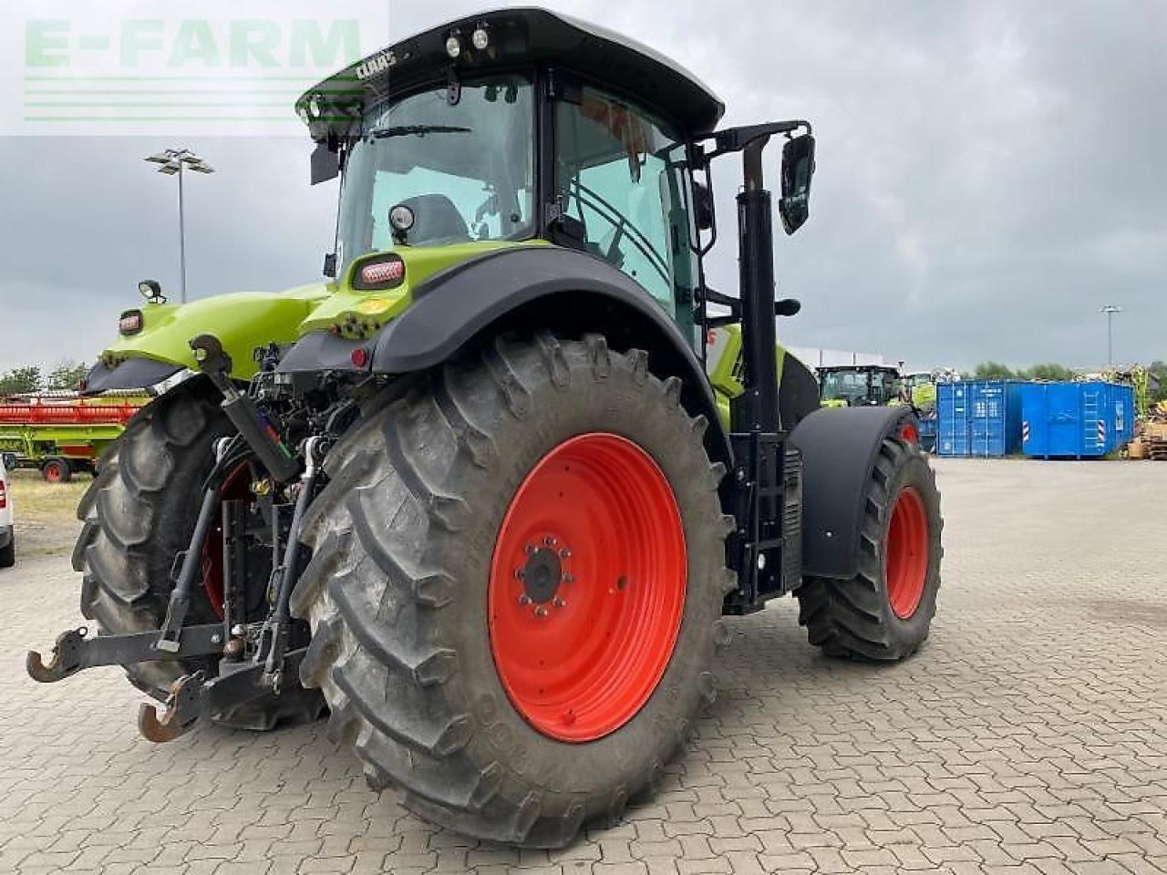CLAAS axion 810 - Traktori: kuva CLAAS axion 810 - Traktori CLAAS axion 810 - Traktori: kuva CLAAS axion 810 - Traktori
