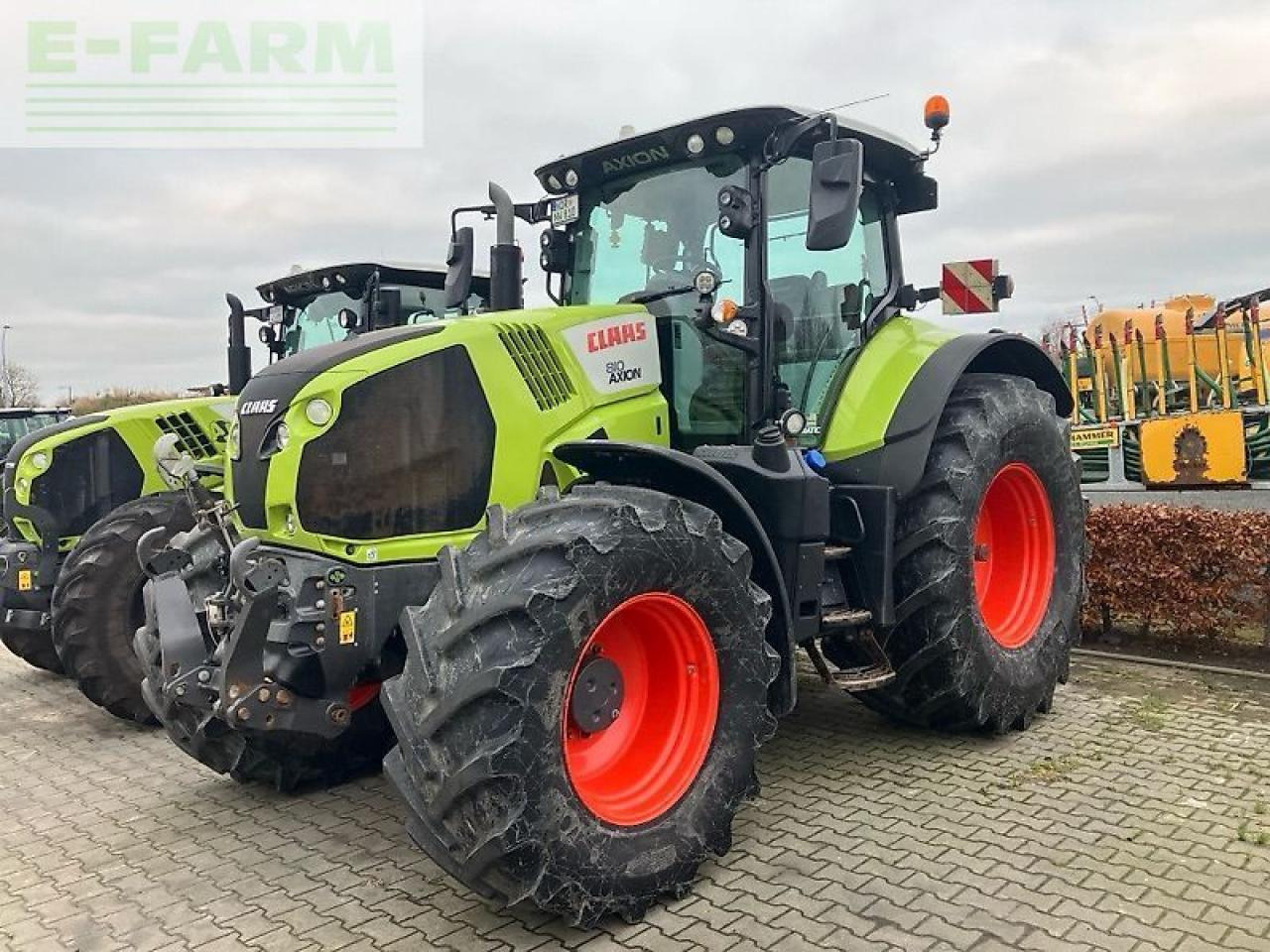 CLAAS axion 810 cis+ cm - Traktori: kuva CLAAS axion 810 cis+ cm - Traktori CLAAS axion 810 cis+ cm - Traktori: kuva CLAAS axion 810 cis+ cm - Traktori