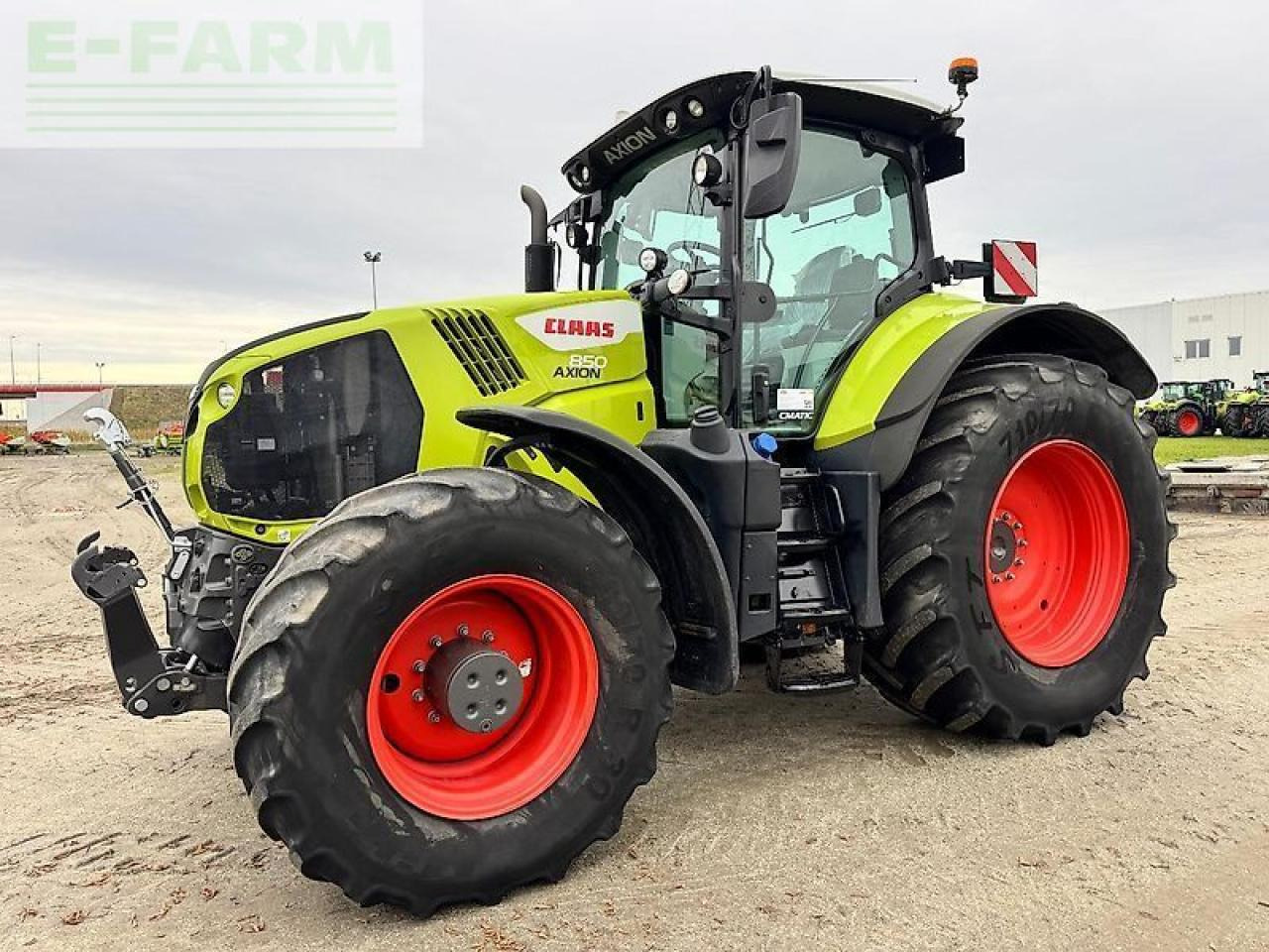 CLAAS axion 850 - Traktori: kuva CLAAS axion 850 - Traktori CLAAS axion 850 - Traktori: kuva CLAAS axion 850 - Traktori