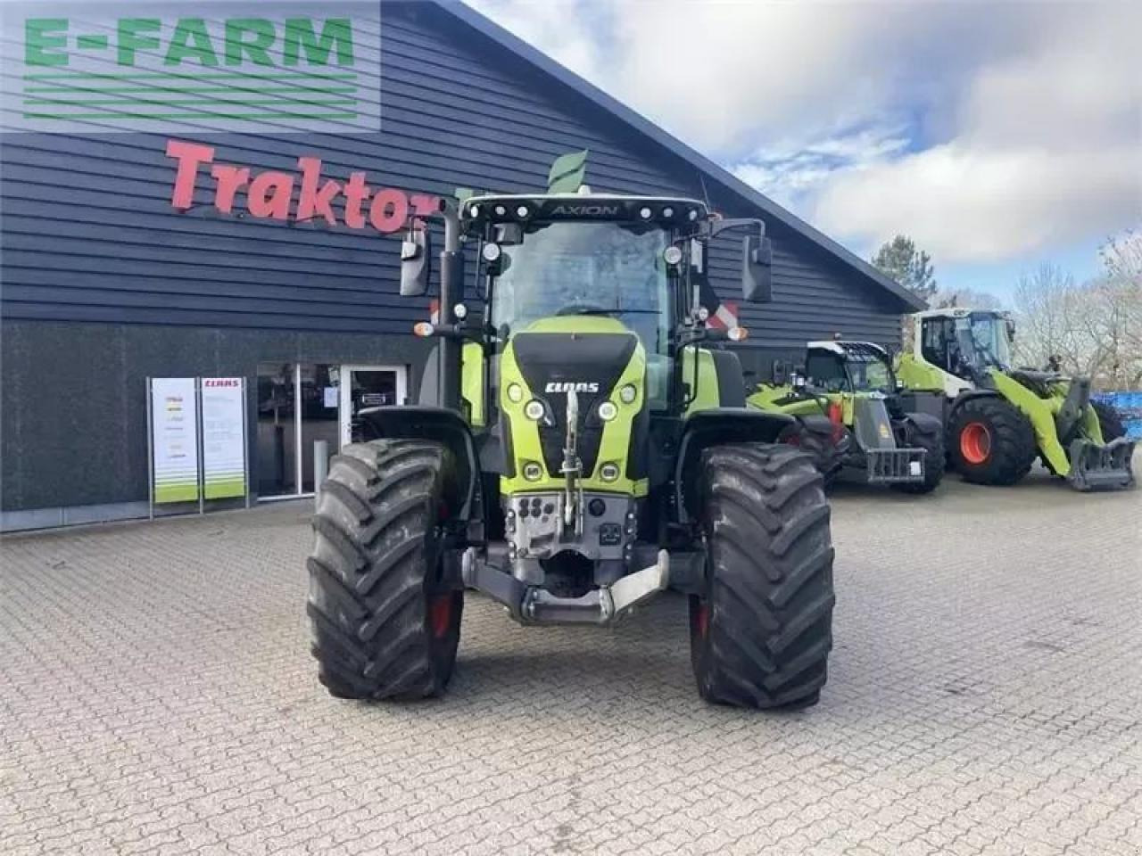 CLAAS axion 850 cis+ - Traktori: kuva CLAAS axion 850 cis+ - Traktori CLAAS axion 850 cis+ - Traktori: kuva CLAAS axion 850 cis+ - Traktori