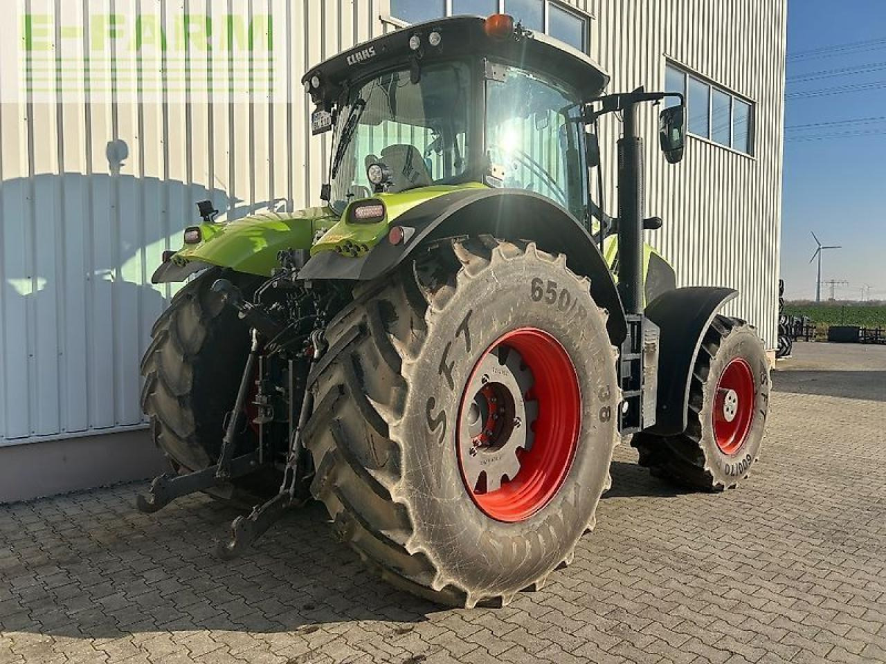 CLAAS axion 870 - Traktori: kuva CLAAS axion 870 - Traktori CLAAS axion 870 - Traktori: kuva CLAAS axion 870 - Traktori