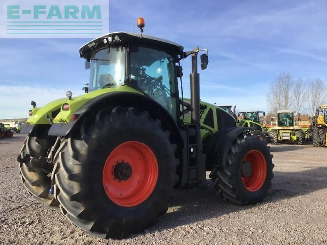 CLAAS axion 950 cmatic - Traktori: kuva CLAAS axion 950 cmatic - Traktori CLAAS axion 950 cmatic - Traktori: kuva CLAAS axion 950 cmatic - Traktori
