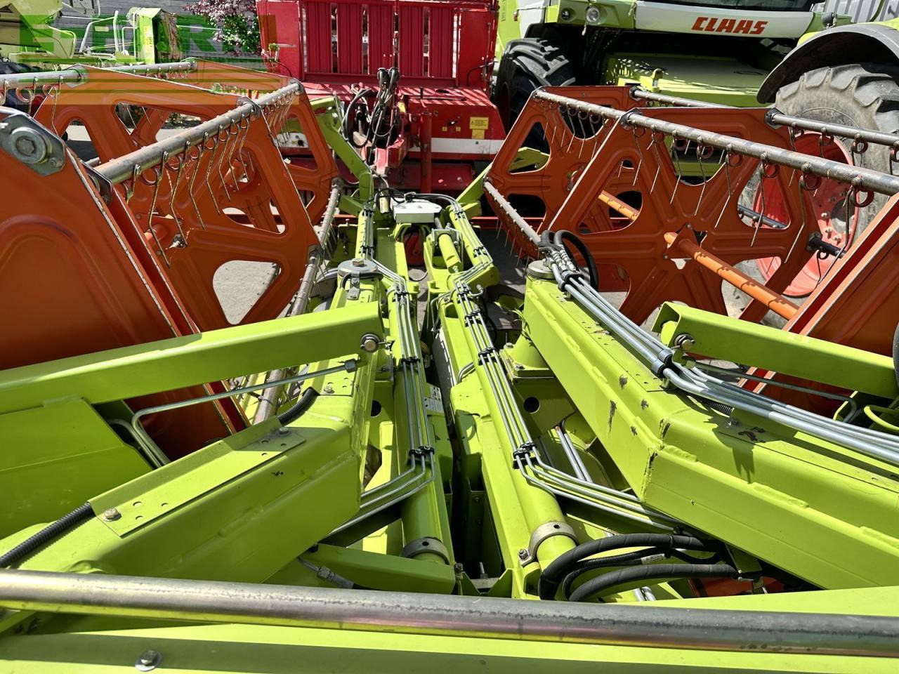 CLAAS c540 klappbar - Leikkuupöytä: kuva CLAAS c540 klappbar - Leikkuupöytä CLAAS c540 klappbar - Leikkuupöytä: kuva CLAAS c540 klappbar - Leikkuupöytä