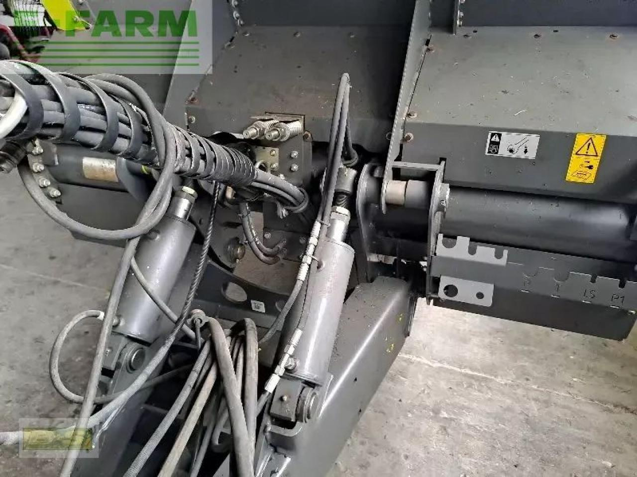 CLAAS cargos 760 - Maatalous perävaunu: kuva CLAAS cargos 760 - Maatalous perävaunu CLAAS cargos 760 - Maatalous perävaunu: kuva CLAAS cargos 760 - Maatalous perävaunu