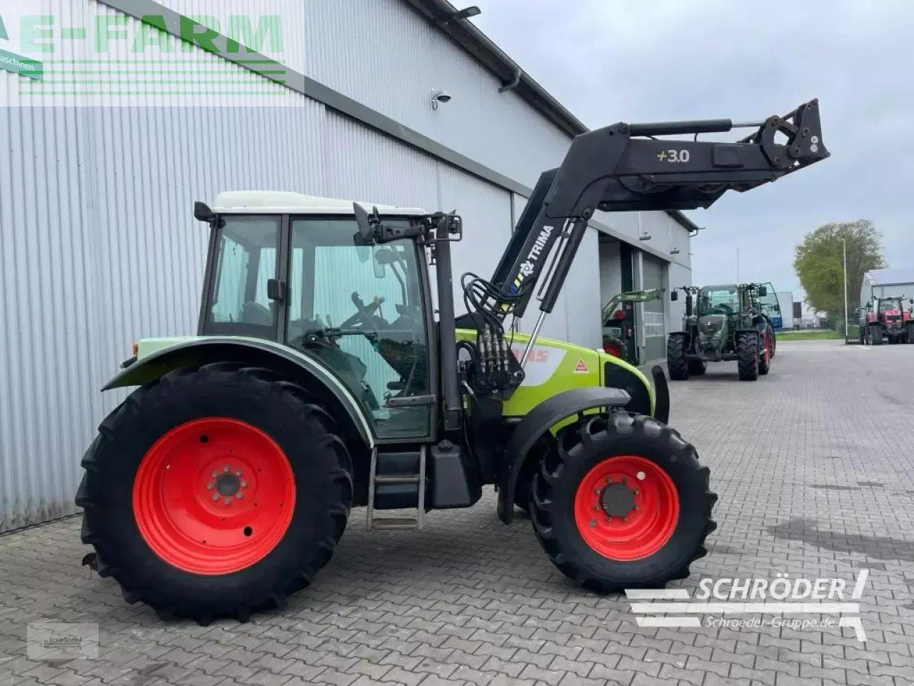 CLAAS celtis 426 - Traktori: kuva CLAAS celtis 426 - Traktori CLAAS celtis 426 - Traktori: kuva CLAAS celtis 426 - Traktori