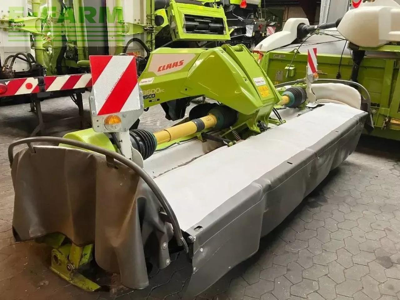 CLAAS disco 1100 - Niittokone: kuva CLAAS disco 1100 - Niittokone CLAAS disco 1100 - Niittokone: kuva CLAAS disco 1100 - Niittokone