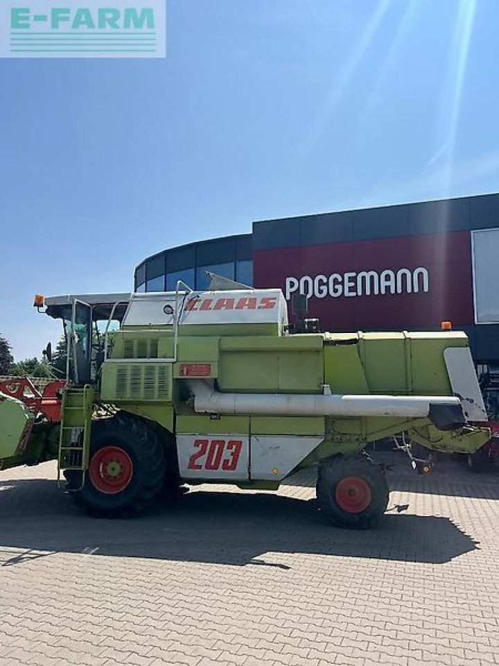 CLAAS dominator 88 - Leikkuupuimuri: kuva CLAAS dominator 88 - Leikkuupuimuri CLAAS dominator 88 - Leikkuupuimuri: kuva CLAAS dominator 88 - Leikkuupuimuri