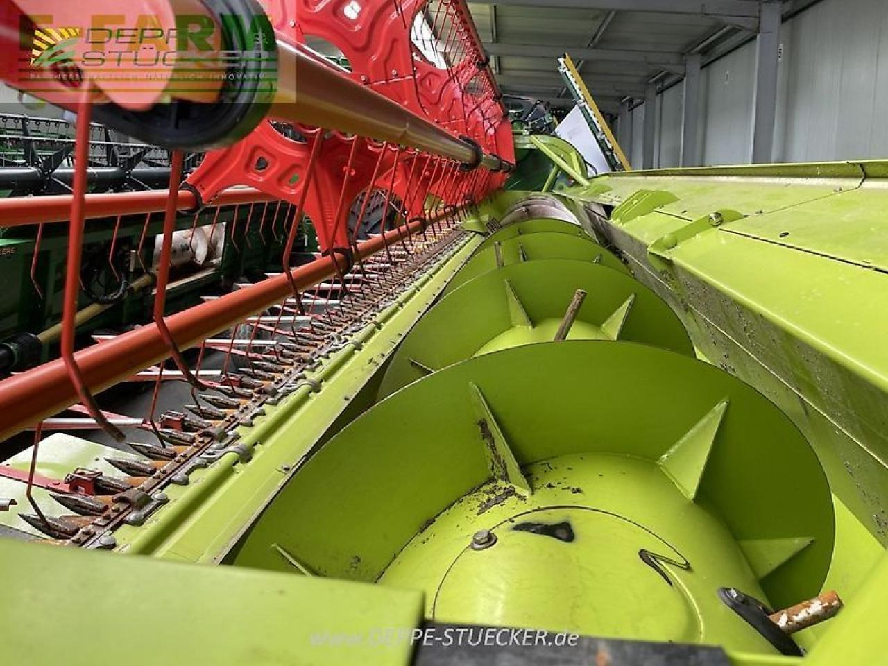 CLAAS lexion 5300 - Leikkuupuimuri: kuva CLAAS lexion 5300 - Leikkuupuimuri CLAAS lexion 5300 - Leikkuupuimuri: kuva CLAAS lexion 5300 - Leikkuupuimuri