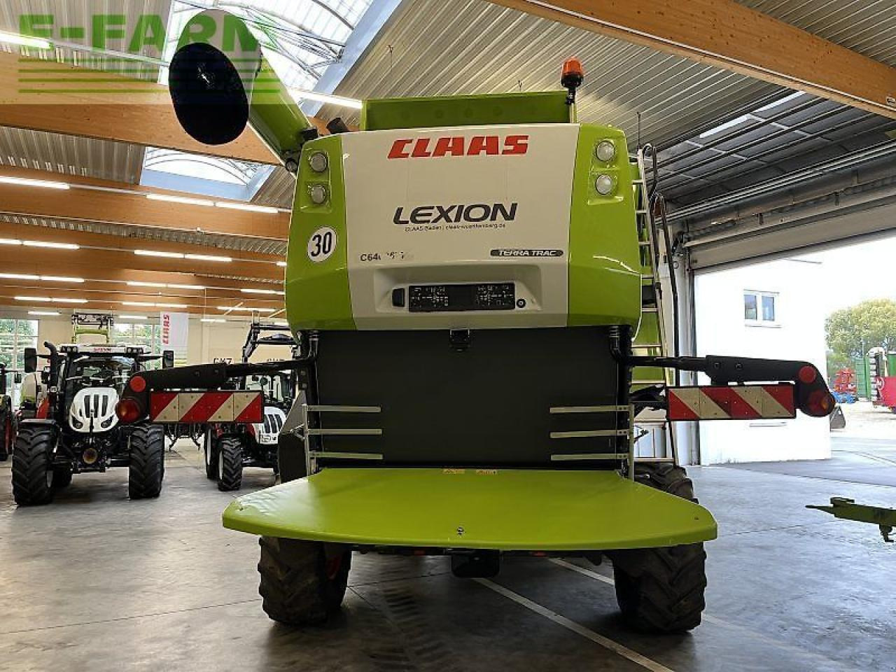 CLAAS lexion 670 tt - Leikkuupuimuri: kuva CLAAS lexion 670 tt - Leikkuupuimuri CLAAS lexion 670 tt - Leikkuupuimuri: kuva CLAAS lexion 670 tt - Leikkuupuimuri