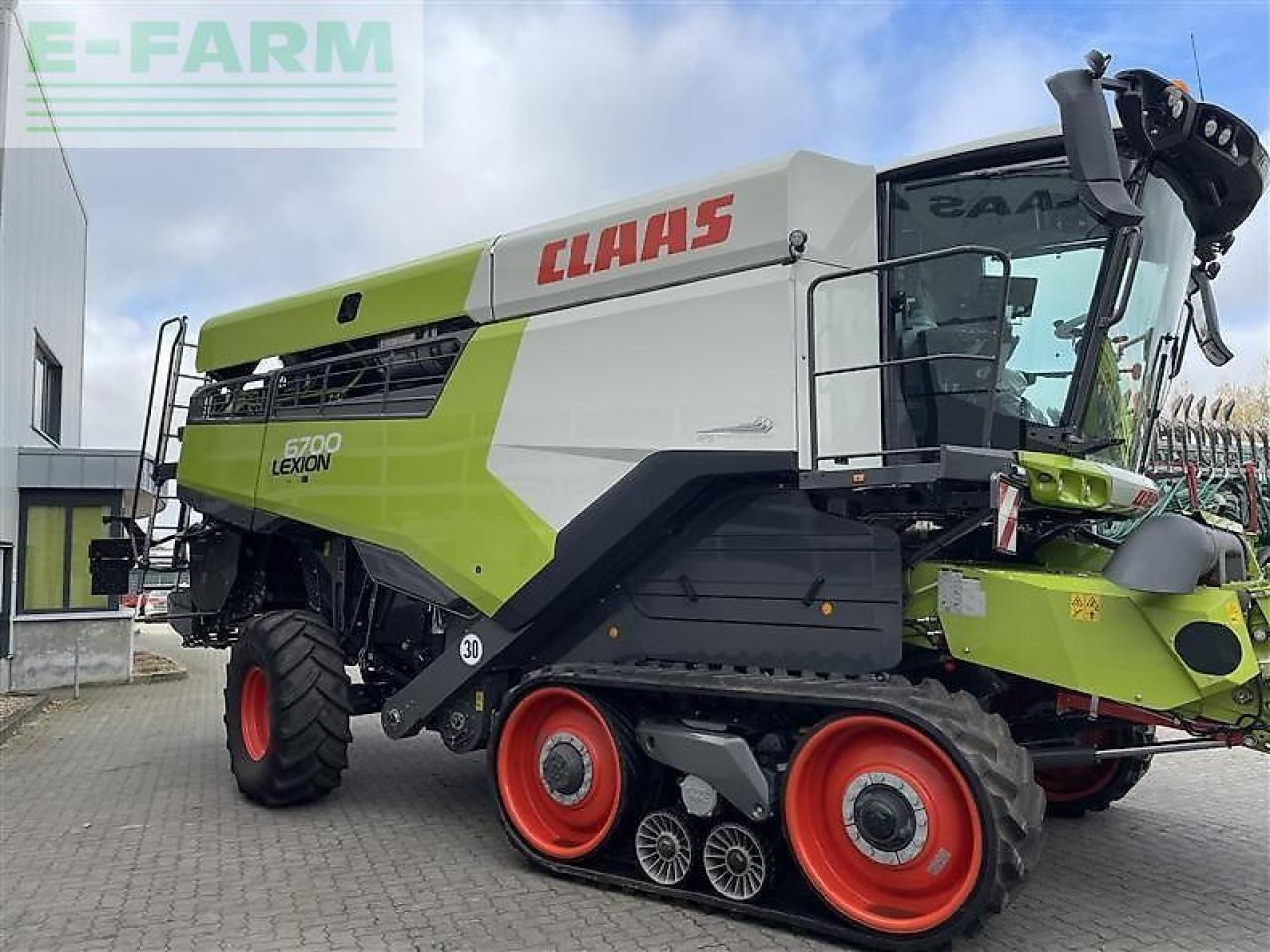 CLAAS lexion 6700 tt - Leikkuupuimuri: kuva CLAAS lexion 6700 tt - Leikkuupuimuri CLAAS lexion 6700 tt - Leikkuupuimuri: kuva CLAAS lexion 6700 tt - Leikkuupuimuri