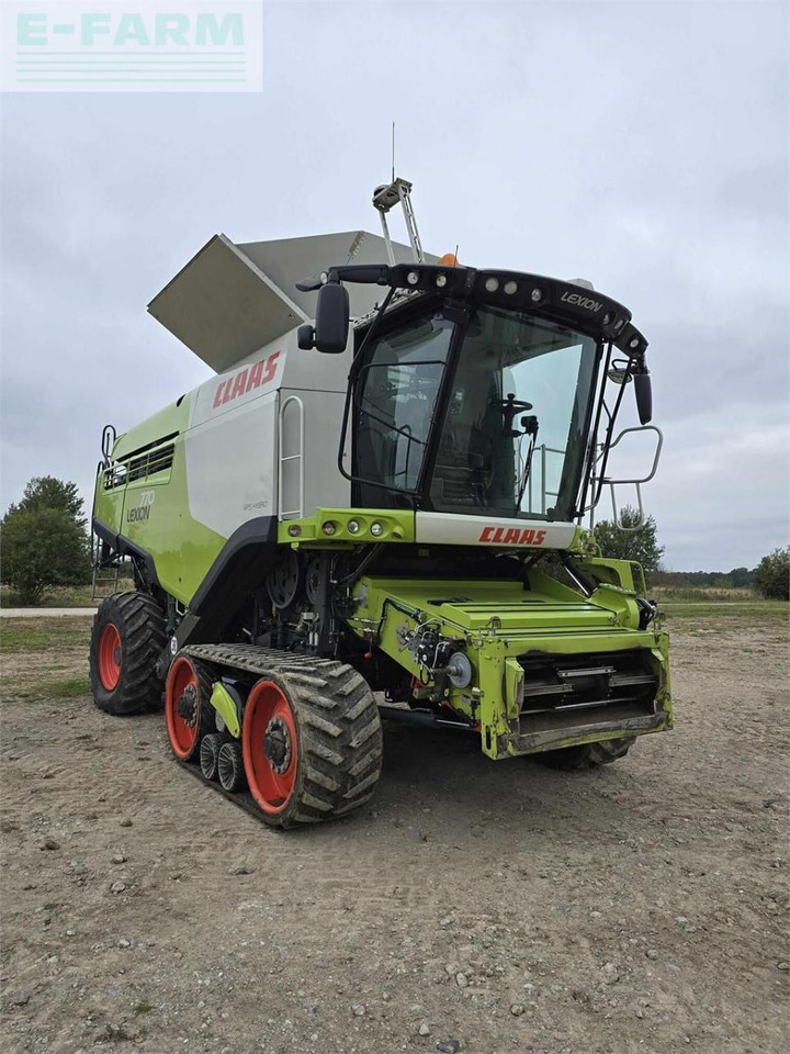 CLAAS lexion 770tt - Leikkuupuimuri: kuva CLAAS lexion 770tt - Leikkuupuimuri CLAAS lexion 770tt - Leikkuupuimuri: kuva CLAAS lexion 770tt - Leikkuupuimuri