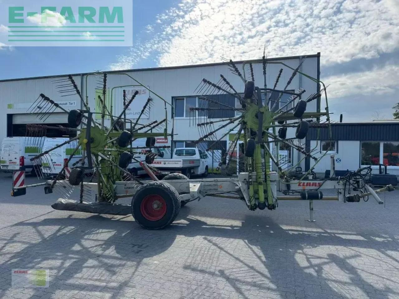 CLAAS liner 3600 - Pöyhin: kuva CLAAS liner 3600 - Pöyhin CLAAS liner 3600 - Pöyhin: kuva CLAAS liner 3600 - Pöyhin
