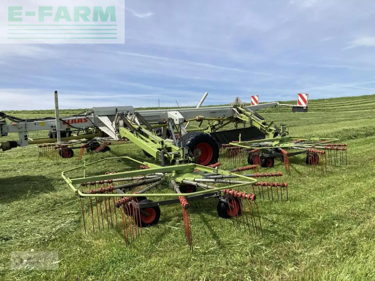 CLAAS liner 3600 comfort - Pöyhin: kuva CLAAS liner 3600 comfort - Pöyhin CLAAS liner 3600 comfort - Pöyhin: kuva CLAAS liner 3600 comfort - Pöyhin