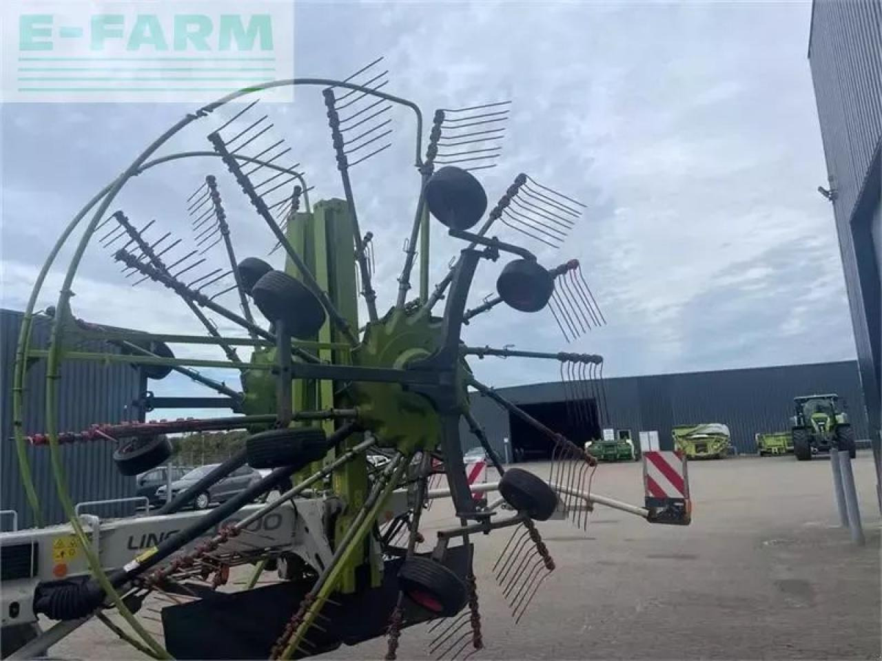 Pöyhin CLAAS liner 4000hhv: kuva Pöyhin CLAAS liner 4000hhv