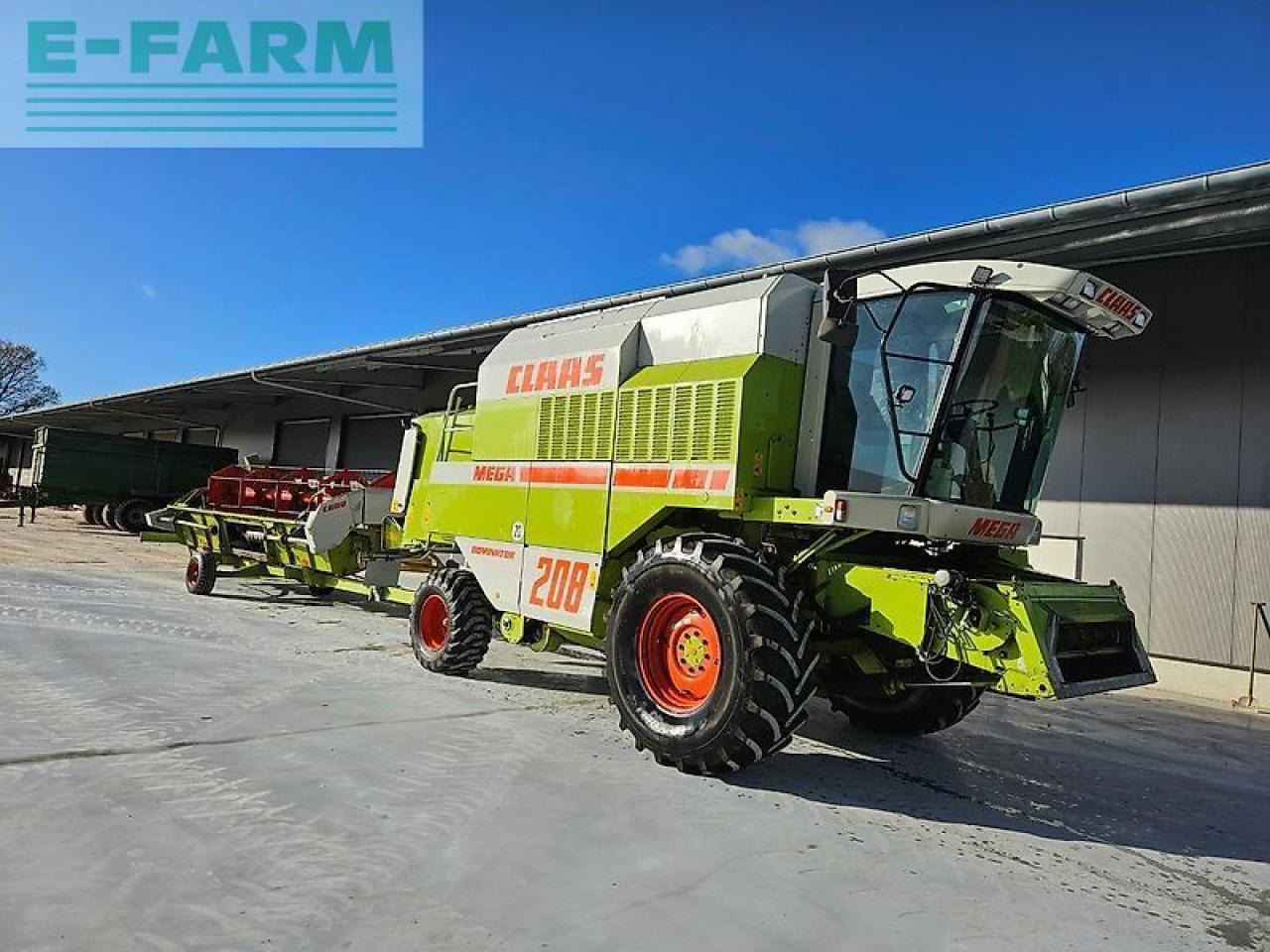 CLAAS mega 208 "gepflegte maschine" inzahlungnahme möglich - Leikkuupuimuri: kuva CLAAS mega 208 "gepflegte maschine" inzahlungnahme möglich - Leikkuupuimuri CLAAS mega 208 "gepflegte maschine" inzahlungnahme möglich - Leikkuupuimuri: kuva CLAAS mega 208 "gepflegte maschine" inzahlungnahme möglich - Leikkuupuimuri