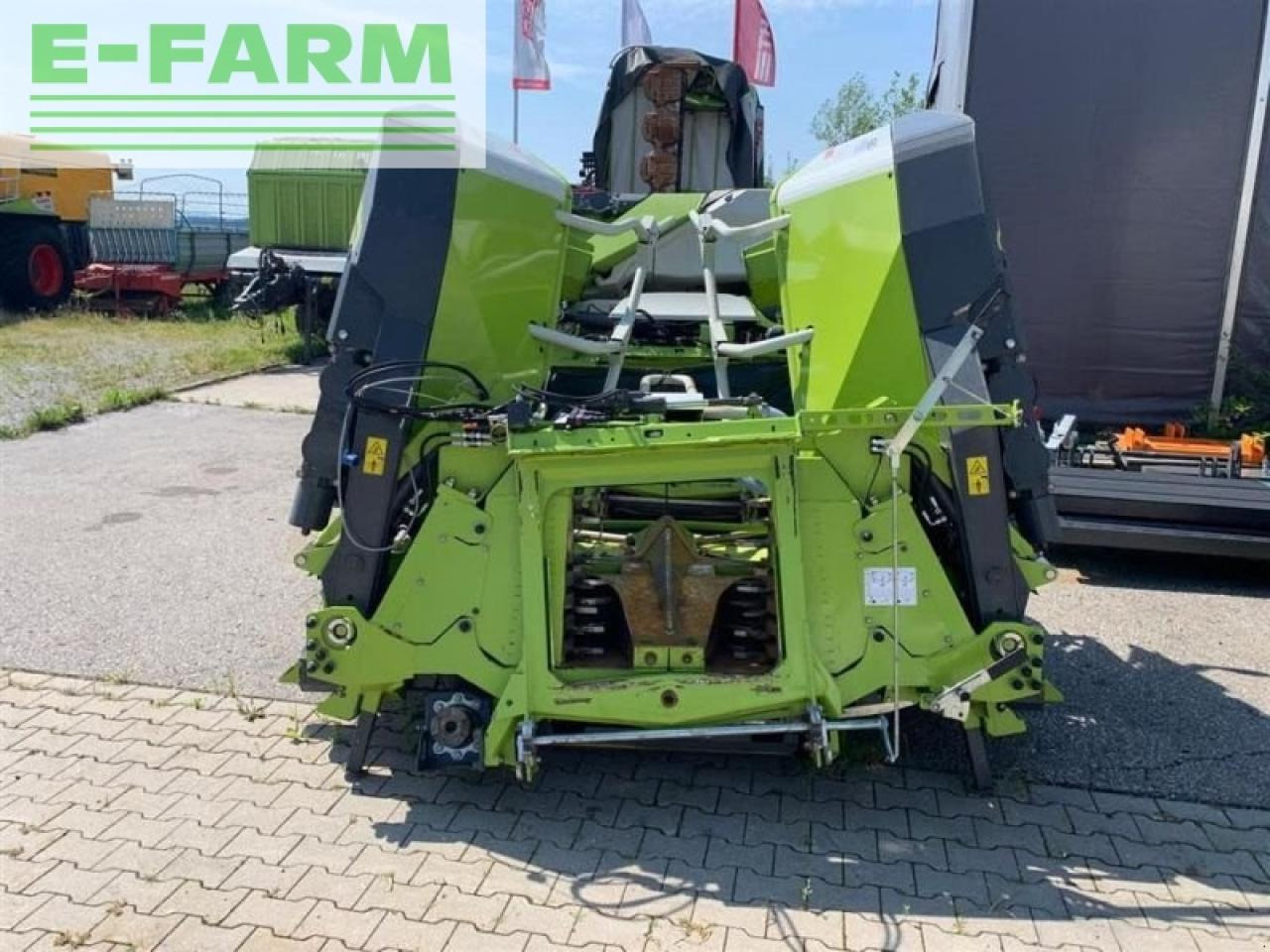 CLAAS orbis 600 sd - Lisävarusteet - silppuri: kuva CLAAS orbis 600 sd - Lisävarusteet - silppuri CLAAS orbis 600 sd - Lisävarusteet - silppuri: kuva CLAAS orbis 600 sd - Lisävarusteet - silppuri
