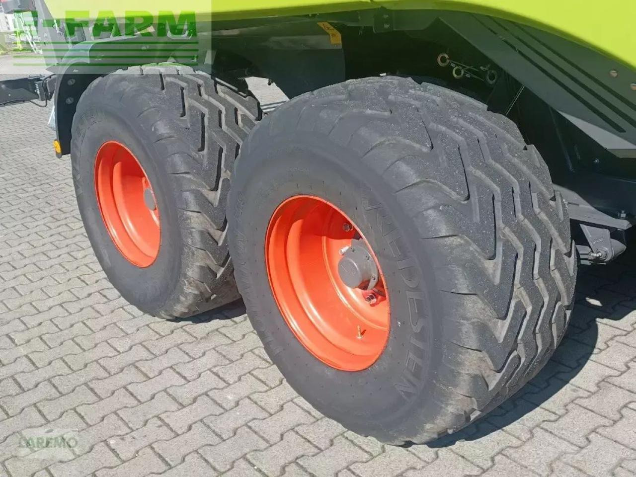 CLAAS quadrant 5300 fc evolution - Kanttipaalain: kuva CLAAS quadrant 5300 fc evolution - Kanttipaalain CLAAS quadrant 5300 fc evolution - Kanttipaalain: kuva CLAAS quadrant 5300 fc evolution - Kanttipaalain