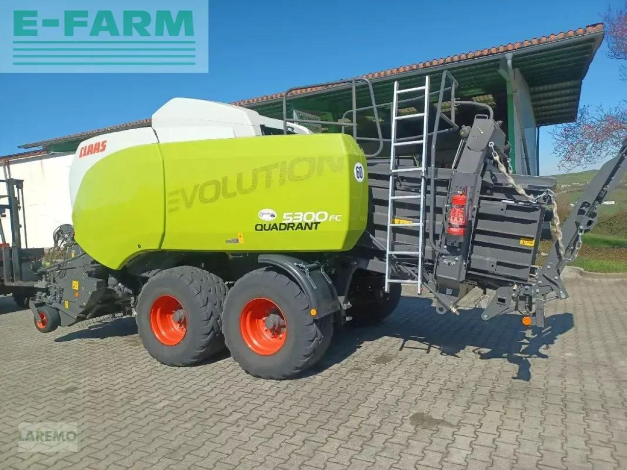 CLAAS quadrant 5300 fc evolution - Kanttipaalain: kuva CLAAS quadrant 5300 fc evolution - Kanttipaalain CLAAS quadrant 5300 fc evolution - Kanttipaalain: kuva CLAAS quadrant 5300 fc evolution - Kanttipaalain