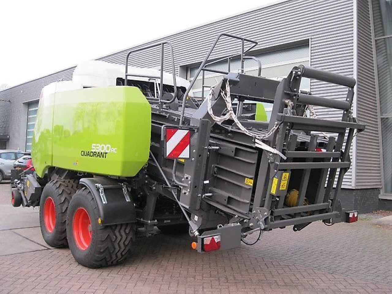 CLAAS quadrant 5300 rc - Kanttipaalain: kuva CLAAS quadrant 5300 rc - Kanttipaalain CLAAS quadrant 5300 rc - Kanttipaalain: kuva CLAAS quadrant 5300 rc - Kanttipaalain