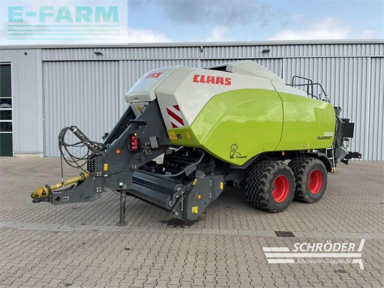 CLAAS quadrant 5300 rf - Kanttipaalain: kuva CLAAS quadrant 5300 rf - Kanttipaalain CLAAS quadrant 5300 rf - Kanttipaalain: kuva CLAAS quadrant 5300 rf - Kanttipaalain
