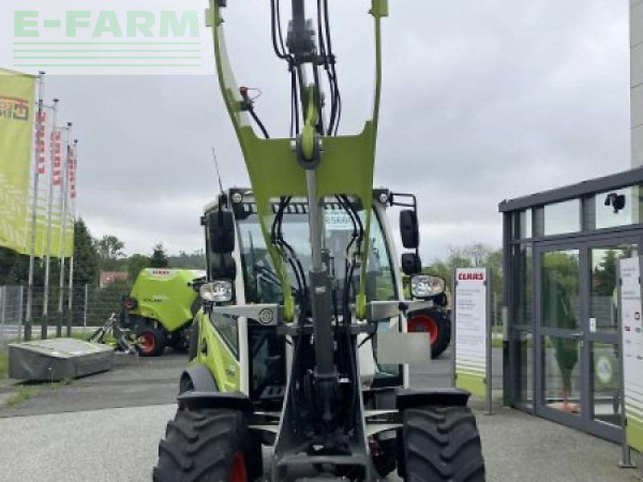 CLAAS radlader torion 530 - Minikuormaaja: kuva CLAAS radlader torion 530 - Minikuormaaja CLAAS radlader torion 530 - Minikuormaaja: kuva CLAAS radlader torion 530 - Minikuormaaja