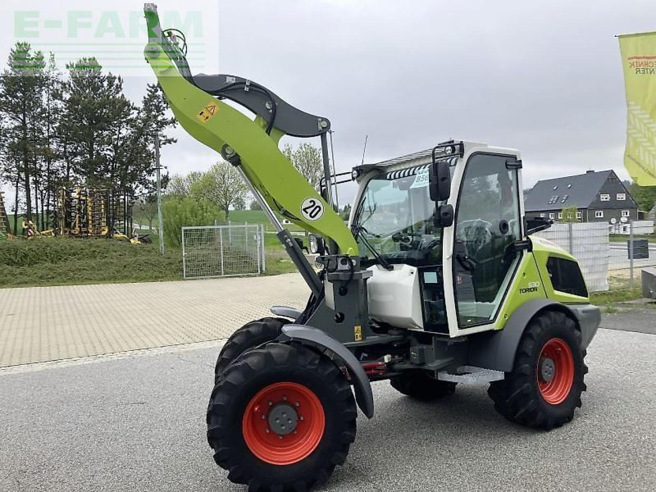 CLAAS radlader torion 530 - Minikuormaaja: kuva CLAAS radlader torion 530 - Minikuormaaja CLAAS radlader torion 530 - Minikuormaaja: kuva CLAAS radlader torion 530 - Minikuormaaja