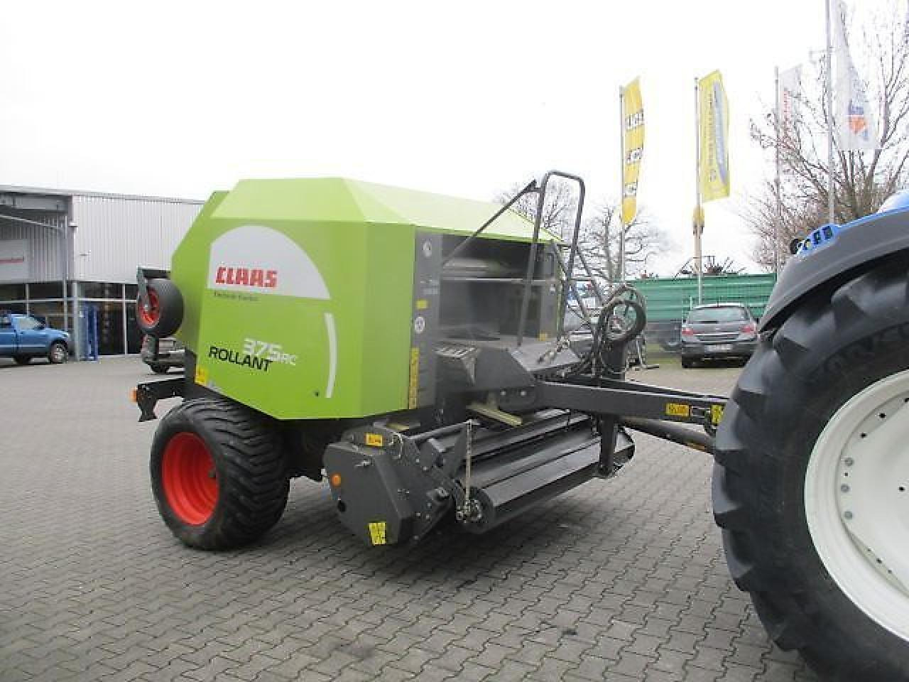 CLAAS rollant 375 rc - Kanttipaalain: kuva CLAAS rollant 375 rc - Kanttipaalain CLAAS rollant 375 rc - Kanttipaalain: kuva CLAAS rollant 375 rc - Kanttipaalain