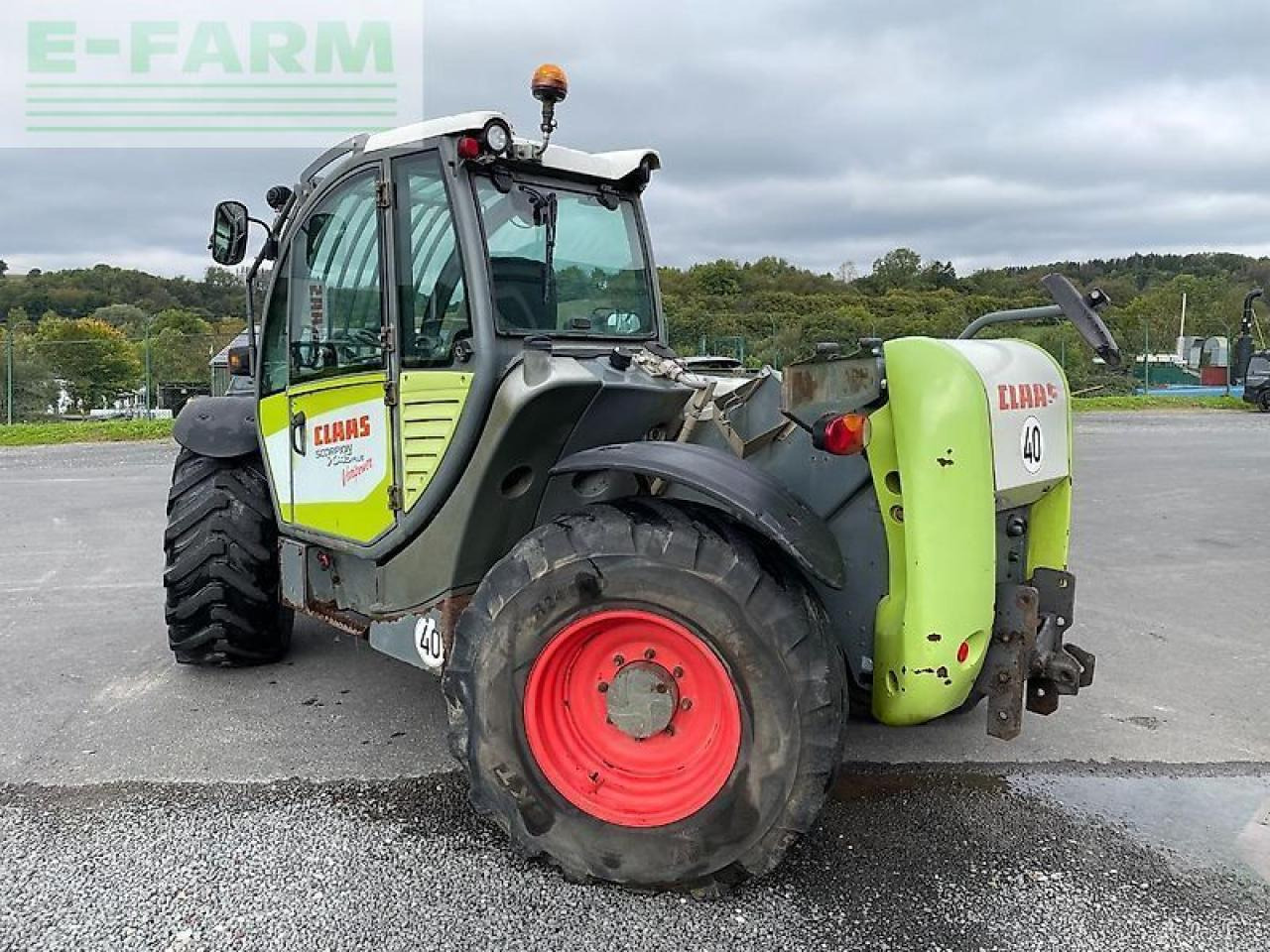 CLAAS scorpion 7045 plus varipower reparaturbedürftig - Kurottaja: kuva CLAAS scorpion 7045 plus varipower reparaturbedürftig - Kurottaja CLAAS scorpion 7045 plus varipower reparaturbedürftig - Kurottaja: kuva CLAAS scorpion 7045 plus varipower reparaturbedürftig - Kurottaja