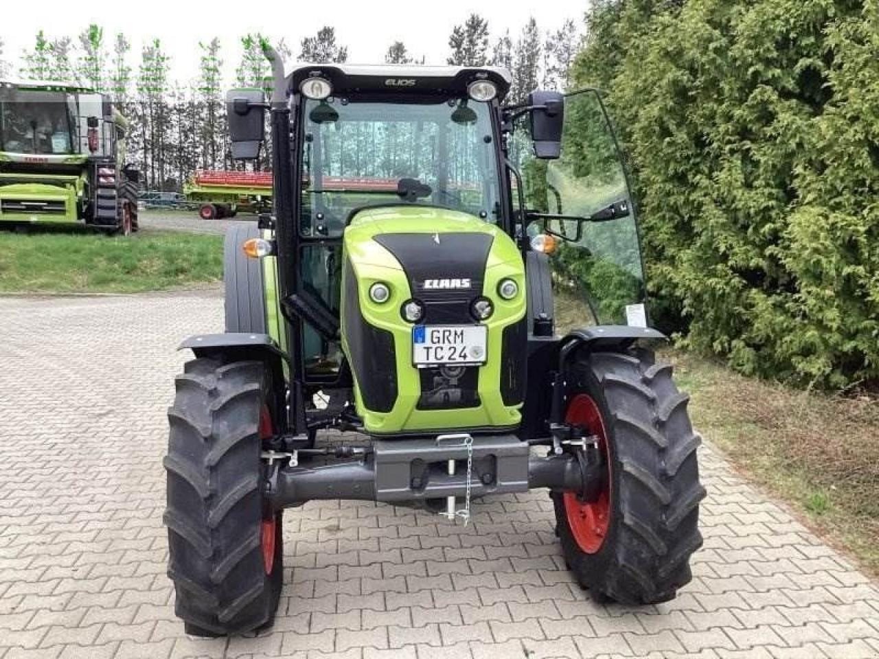 CLAAS traktor elios 210 kabine adva. - Traktori: kuva CLAAS traktor elios 210 kabine adva. - Traktori CLAAS traktor elios 210 kabine adva. - Traktori: kuva CLAAS traktor elios 210 kabine adva. - Traktori