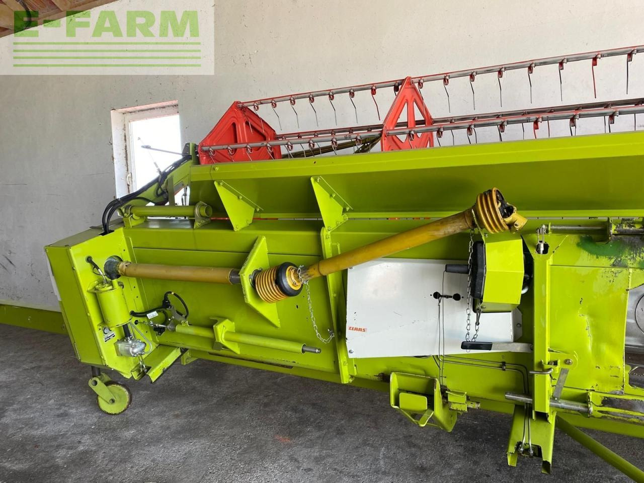 CLAAS vario 660 inkl. wagen - Leikkuupöytä: kuva CLAAS vario 660 inkl. wagen - Leikkuupöytä CLAAS vario 660 inkl. wagen - Leikkuupöytä: kuva CLAAS vario 660 inkl. wagen - Leikkuupöytä