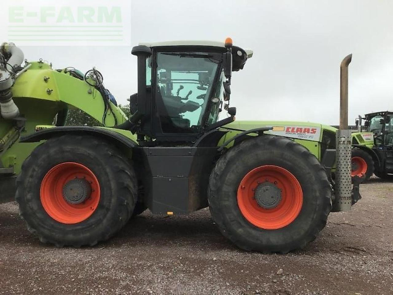 CLAAS xerion 3800 trac vc TRAC VC - Traktori: kuva CLAAS xerion 3800 trac vc TRAC VC - Traktori CLAAS xerion 3800 trac vc TRAC VC - Traktori: kuva CLAAS xerion 3800 trac vc TRAC VC - Traktori