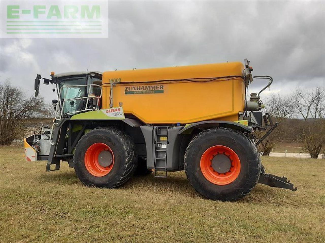 CLAAS xerion 4000 saddle trac SADDLE TRAC - Itsekulkeva kasvinsuojeluruisku: kuva CLAAS xerion 4000 saddle trac SADDLE TRAC - Itsekulkeva kasvinsuojeluruisku CLAAS xerion 4000 saddle trac SADDLE TRAC - Itsekulkeva kasvinsuojeluruisku: kuva CLAAS xerion 4000 saddle trac SADDLE TRAC - Itsekulkeva kasvinsuojeluruisku
